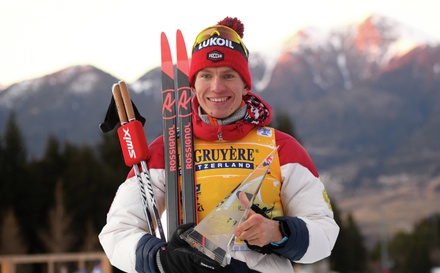 Александр Большунов выиграл гонку преследования на этапе Tour de Ski