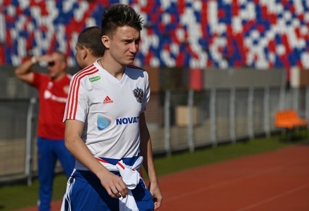 Российский футболист Александр Головин получил травму в матче чемпионата Франции