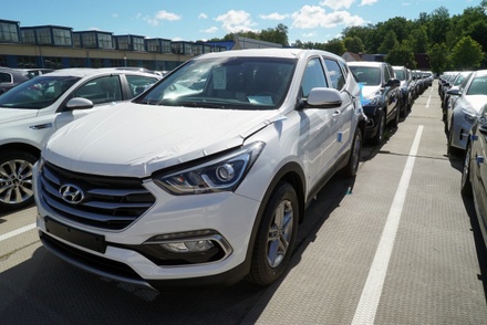 Страховщики назвали Hyundai Santa Fe самой угоняемой машиной в России