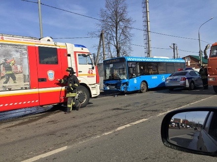 Крупная авария с участием автобуса произошла в Новой Москве