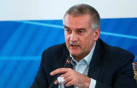 Аксёнов назвал причину отставки министра транспорта Крыма