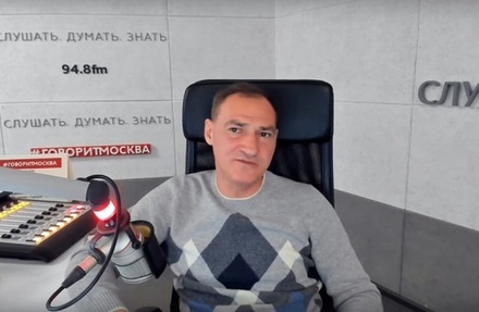Роман Бабаян призвал отключить Starlink Украине с целью «проучить и наказать»