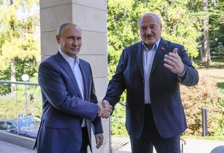 Александр Лукашенко заявил об укреплении отношений с Владимиром Путиным