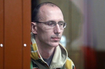 Прокурор требует 3 года колонии для участника акции 27 июля в Москве Новикова
