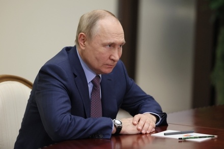 Владимир Путин призвал оказывать адресную поддержку каждому военнослужащему