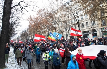 В Вене прошла демонстрация противников антикоронавирусных ограничений