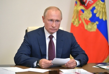 Путин поручил до 1 августа доложить о ликвидации последствий разлива топлива в Норильске