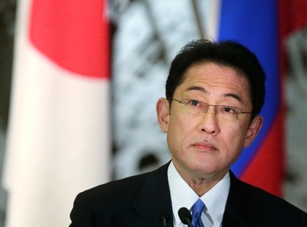 Премьер-министром Японии избран Фумио Кисида