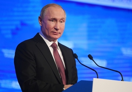 Путин предложил продлить на год амнистию капиталов для ряда бизнесменов