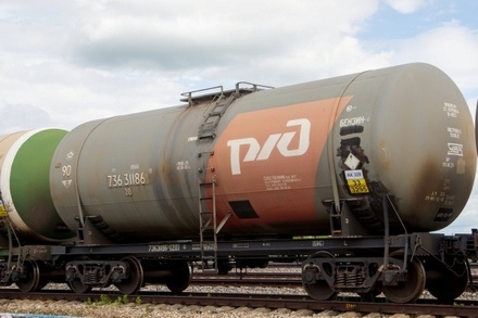 РЖД готова предоставить 5 тысяч цистерн для перевозки нефти из РФ западным покупателям
