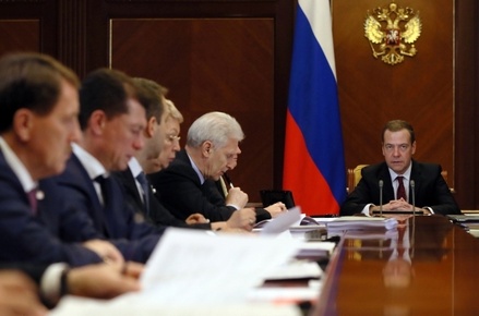 Дмитрий Медведев рассчитывает на создание 230 тысяч рабочих мест в моногородах