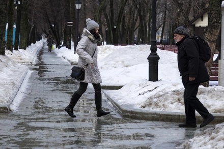 Синоптики пообещали тёплые выходные в Москве 