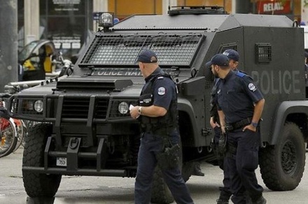 Полиция пресекла столкновения болельщиков в центре Лилля