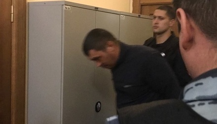 Суд арестовал подозреваемого в поджоге дома в Ярославской области