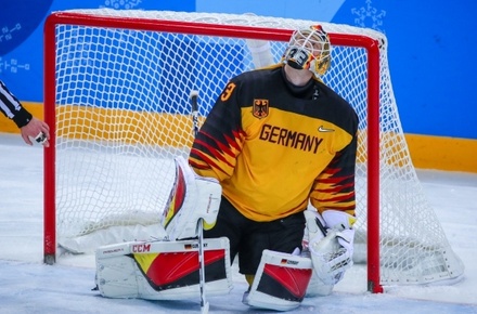 Bild назвала финал хоккейного турнира Игр «самым крутым поражением» Германии