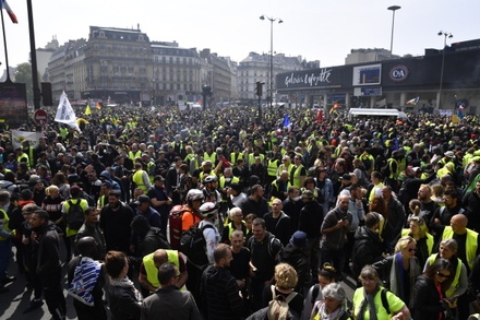 В МВД Франции подсчитали число участников субботней акции «жёлтых жилетов»