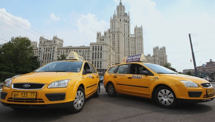 Онлайн-сервисы такси возмутились предложением запретить агрегаторам регулировать тарифы