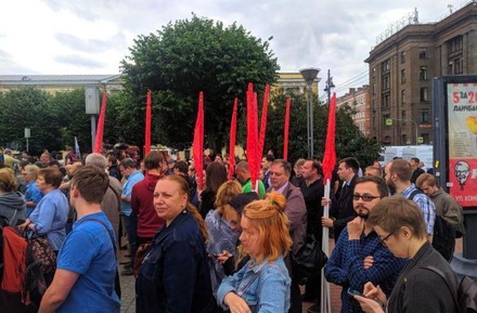 В Петербурге начался митинг против нарушений на выборах