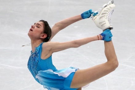 Евгения Медведева выиграла короткую программу на чемпионате мира