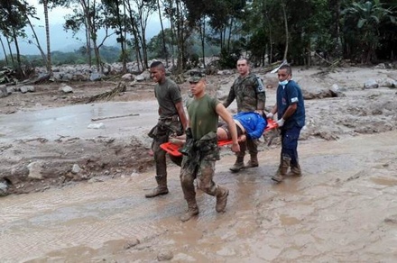 Число жертв стихии в Колумбии возросло до 127 человек