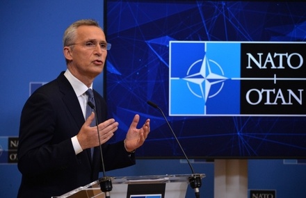 В НАТО заявили о готовности обсудить с Россией вопрос сокращения вооружений