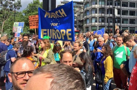 В митинге против Brexit в Лондоне приняли участие более 40 тысяч человек