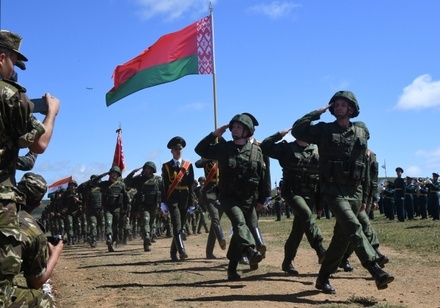 В Минобороны Белоруссии назвали число российских военных в совместной группировке