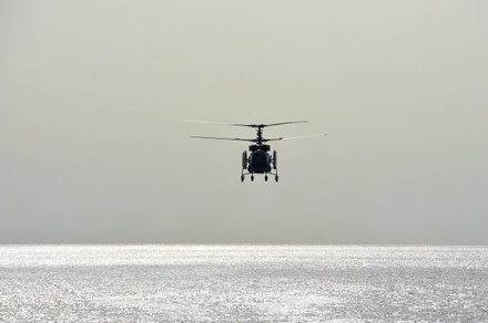 Вертолёт МЧС РФ вылетел на помощь терпящим бедствие в Японском море рыбакам из КНДР
