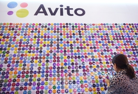 Подконтрольная Россельхозбанку компания купила 50% в Avito