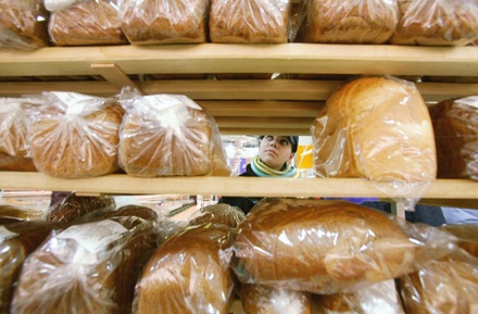Минимальный набор продуктов в России резко подорожал