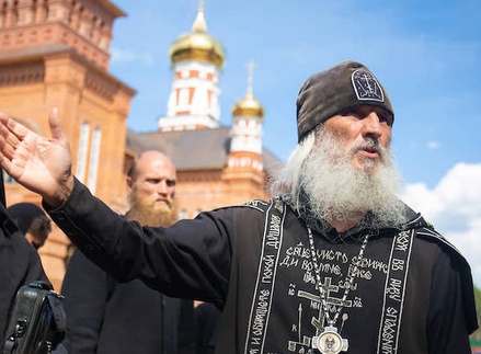 Патриарх Кирилл утвердил отлучение схимонаха Сергия от церкви