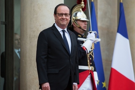 Экс-президент Франции Франсуа Олланд озвучил персонажа мультфильма