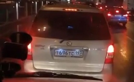 В Москве задержали водителя, который не пропустил скорую с тяжелобольным пациентом