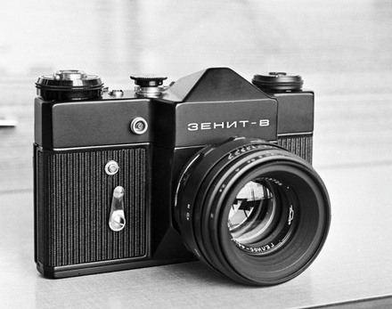 В России возродят производство легендарных фотоаппаратов «Зенит»