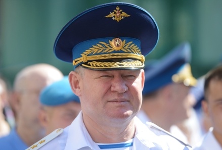 Командующий ВДВ России попал в аварию в Мурманской области