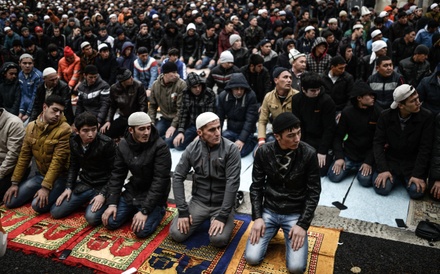 Российские мусульмане пожаловались, что из них делают «пятую колонну»