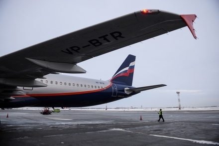 Пассажиров аварийного самолёта доставят из Цюриха в Москву на другом лайнере