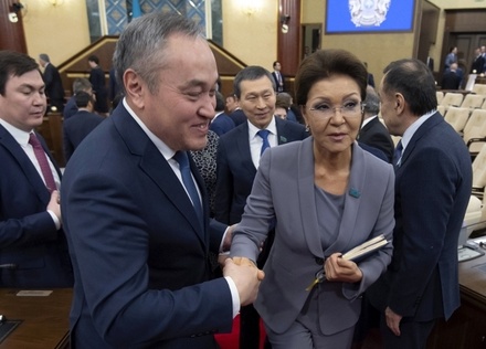 Дочь Нурсултана Назарбаева переизбрана председателем сената Казахстана