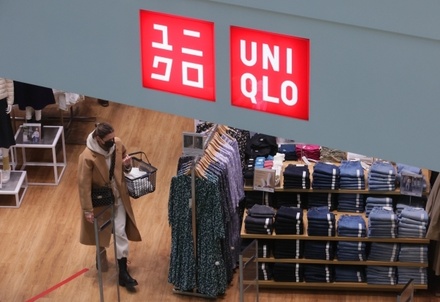 Продукция Uniqlo стала доступна для заказа на CDEK.Shopping
