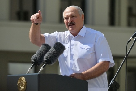 Александр Лукашенко назвал условие проведения новых президентских выборов