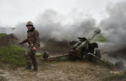 Армения заявила об уничтожении трёх азербайджанских танков в Карабахе