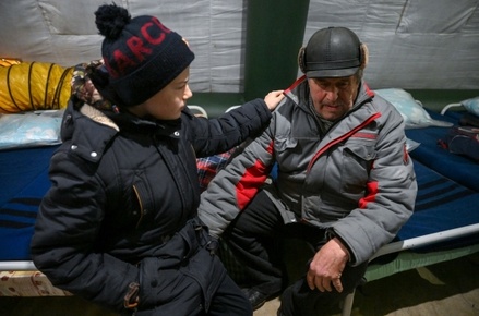 Украинские власти объявили эвакуацию из Мариуполя по коридору безопасности