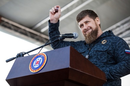 Кадыров пригласил Меркель и Макрона посетить Чечню