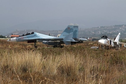 Минобороны России опубликовало видео новых авиаударов в Сирии