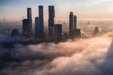 МЧС предупредило москвичей о густом тумане