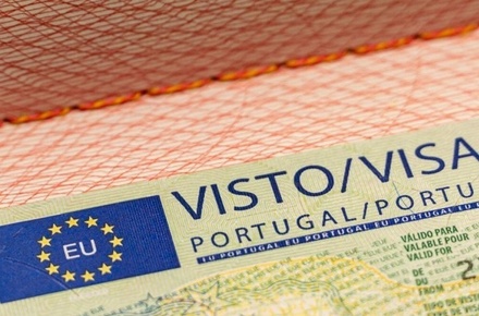 Publico: Португалия отказала в «золотых визах» всем обратившимся гражданам России
