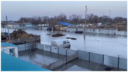 В Казахстане из-за паводков эвакуировали более 111 тысяч человек