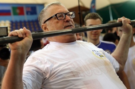Жириновский призвал разогнать ВФЛА после отстранения легкоатлетов от участия в Играх в Рио