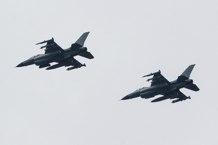 Дания пообещала Украине в течение месяца поставить истребители F-16