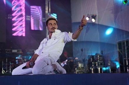Директор Билана отказался комментировать «неадекватное» выступление певца в Самаре